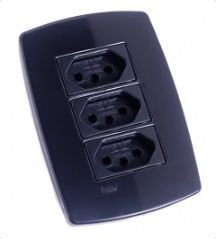 TOMADA TRIPLA 2P + T 10A PEROLA NEGRA RADIAL 1804118
