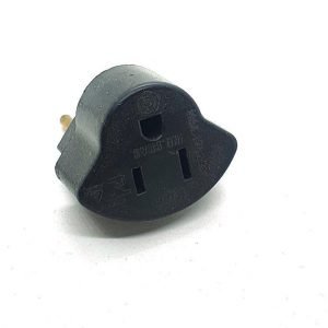 PINO ADAPT. BIP. 2P+T CHATO PRE 10A ILUM I.1220