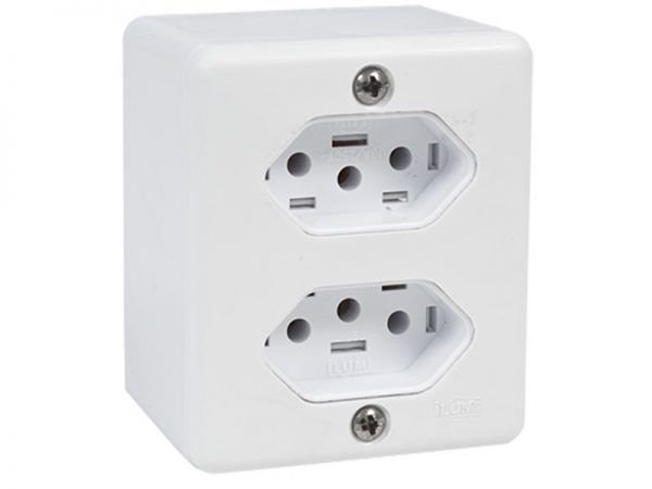 2 TOMADAS(DUPLA) UNIVERSAL  20A   BRANCA  S/X  ILUMI I.63121